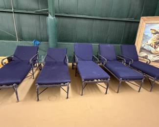 Luxury Cast Aluminum Outdoor Chaise Lounge Chairs with Navy Cushions