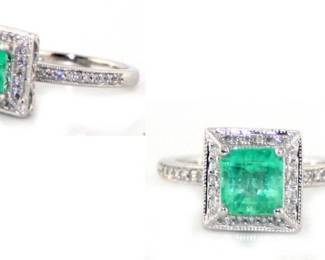 EMERALD RING