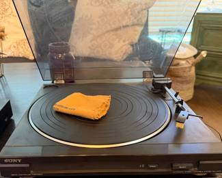 Sony turntable component