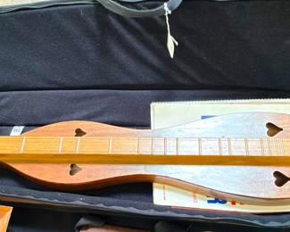Mountain Dulcimer and Case