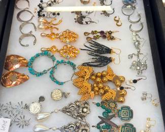 Costume Jewelry Tray