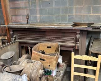  late 19th-century Victorian or Eastlake-style architectural salvage mantel