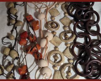 Chunky Costume Necklaces 