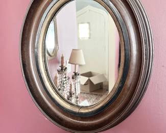 Antique round convex bullseye wall mirror