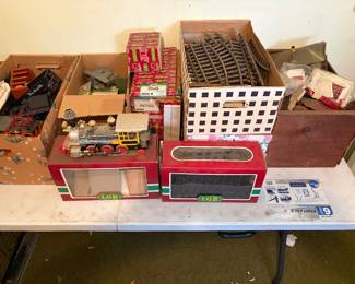 Vintage Train Sets - Lionel and Bachmann