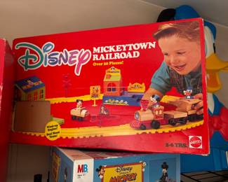 Disney Mickeytown Railroad