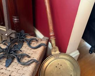 Antique brass bed warmer with long handle