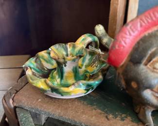 Majolica green glazed leaf bowl