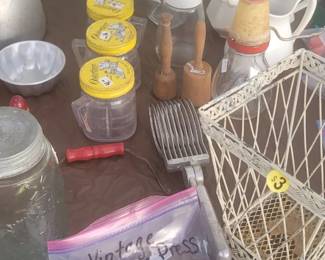More vintage housewares