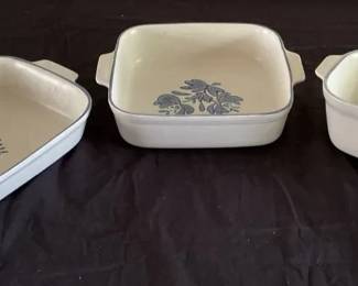 Yorktowne Pfaltzgraff Bake Ware