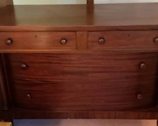 Sligh Furniture Company Dresser