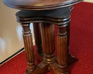Swivel Piano Stool
