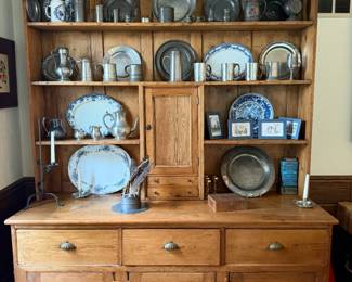 Pine Hutch