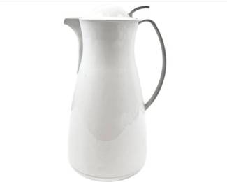 Pampered Chef White Plastic Thermal Carafe With Handle