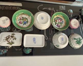 Herend, Belleek marks
