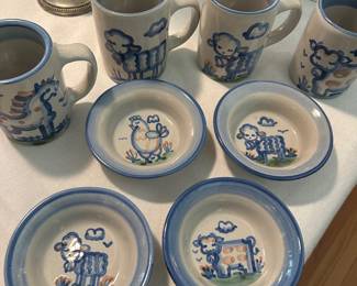 Vintage MA Hadley pottery