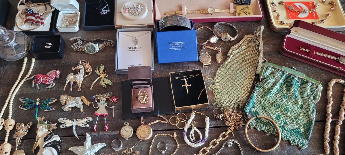 Sale photo 163