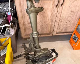 Johnson Trolling Motor - Works