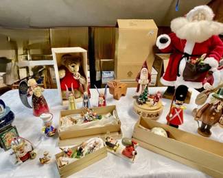 140-BON: A German Christmas Lot