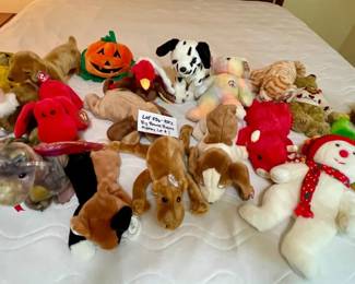 036-BR2: Box o’ Beanie Babies (Box C)