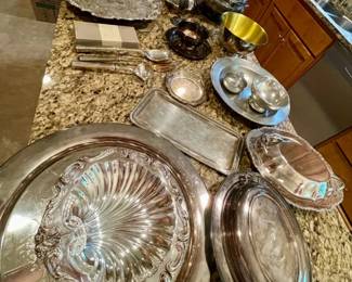068-KIT: Silver-Plate and Pewter Dishware Assortment