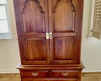 025-BR1: Pennsylvania House Cherry Wardrobe Armoire