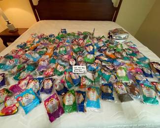 050-BR2: Box o’ McDonald’s Beanie Babies #2 (Box Q)