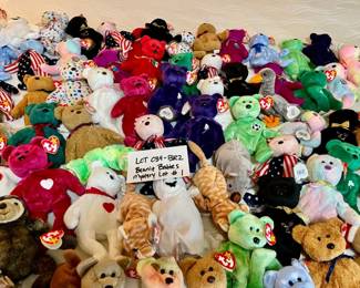 034-BR2: Box o’ Beanie Babies (Box A)