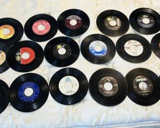 119-MBR: Vintage 45s