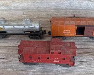 Lionel train cars