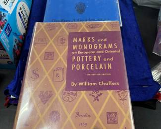Porcelain reference books