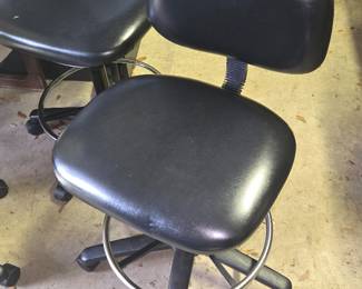 20+ black lab stools