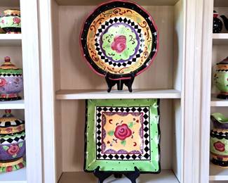 COLORFUL DISHES