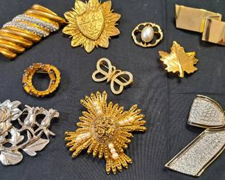 BROOCHES RHINESTONES