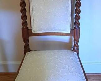 BARLEY TWIST CHAIR