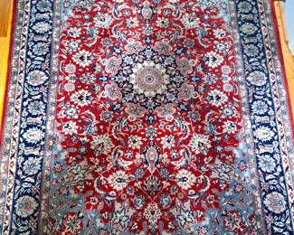 AREA RUG
