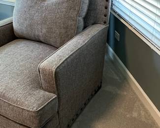 Bernhardt Cantor Armchair