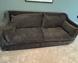 KLEI CHIM Sofa (31" H x 80" L x 36" D)