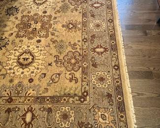 Oushak Style Hand-Knotted Wool Area Rug (96" x 120")