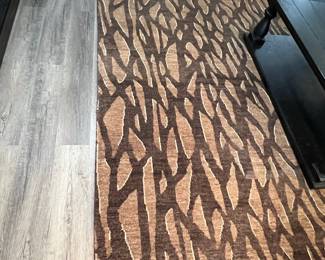Karishma Tides Hand-Knotted Wool Rug (8.6' x 11.8')