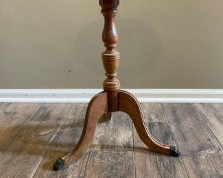 Vintage Queen Anne Style Mahogany Candlestand with Tooled Leather Top