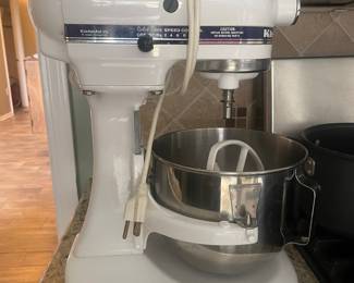 Vintage KitchenAid Heavy Duty Stand Mixer KSM5