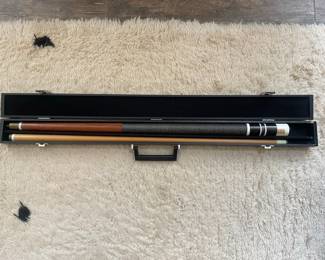 Vintage Billiard Cue and Case