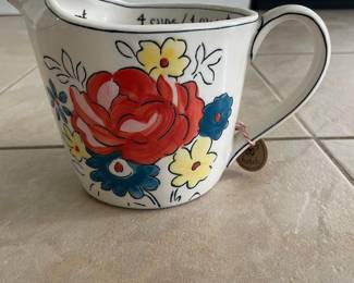 Molly Hatch "Flowerpatch" Measuring Pitcher
