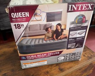 queen size inflatable bed