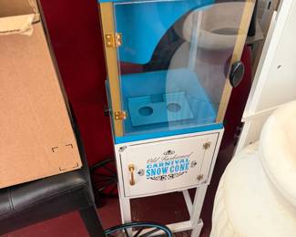 Snow cone machine used once