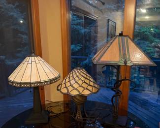 Elegant stained glass accent lamps
