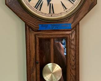 Antique School House 8 day chime Clock w/ Key $125
