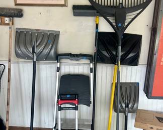 Yard tools