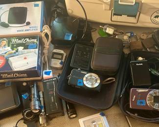 Small electronics & cameras